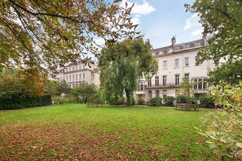 Kensington Park Gardens - īpašums - Peter Pan - dzīvoklis - dārzs - Strutt and Parker