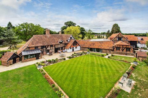 Pārdod briežu muižas lauku īpašumu netālu no Cranleigh Walliswood, dorking