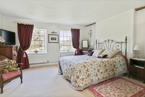 Piketu saimniecība - Picketts Lane - Salfords - Redhill - RH1 5RG - guļamistaba - Savills