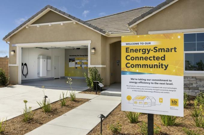 kb mājas elektriskā kopiena Kalifornijā