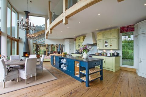 Coachmans Lodge - Surrey - virtuve - Savills