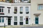 Nevainojams Mayfair Townhouse pārdošanā tiek piegādāts ar papildu Mews īpašumu