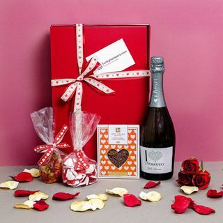 Es mīlu Prosecco Hamper