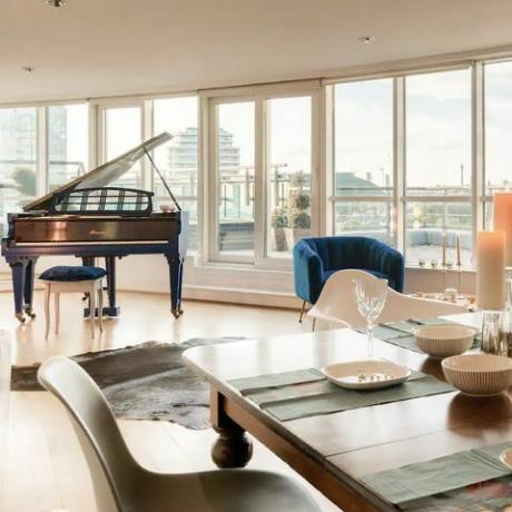 airbnb ar klavierēm Londonā