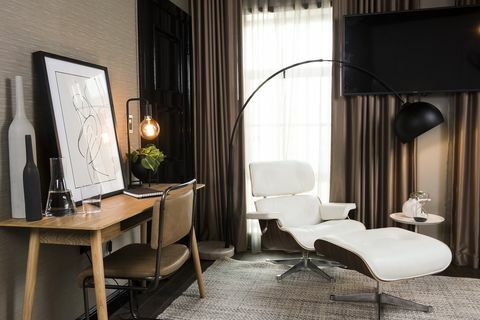 Hotels.com Minimalist v Maximalist, Tātad papildu Vs Co Chic Suite