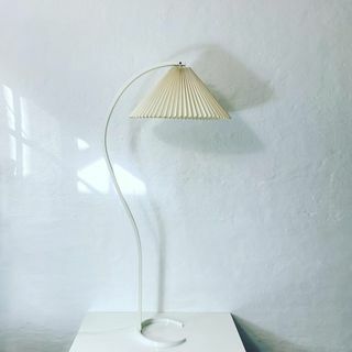 Vintage grīdas lampa