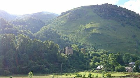 Chateau - Laruns, Pireneju Atlantiques - kalns - Savills