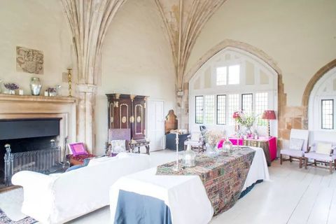 Butley Priory interjeri - Airbnb