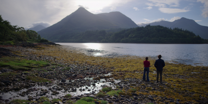 Loch Henry Black spoguļa epizode