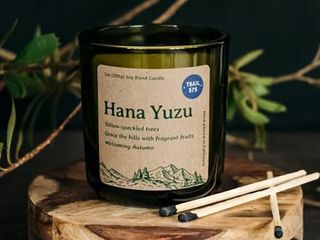 Hana Yuzu aromātiskā sojas maisījuma svece 