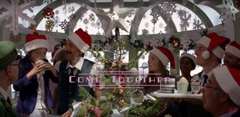 Adrien Brody - H&M Ziemassvētku reklāma 'Coming Together'