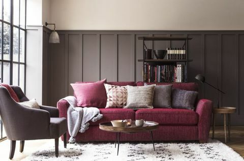House skaista kolekcija ar DFS: Sofijas dīvāns zīdkoka